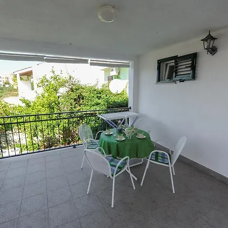Apartman Nina